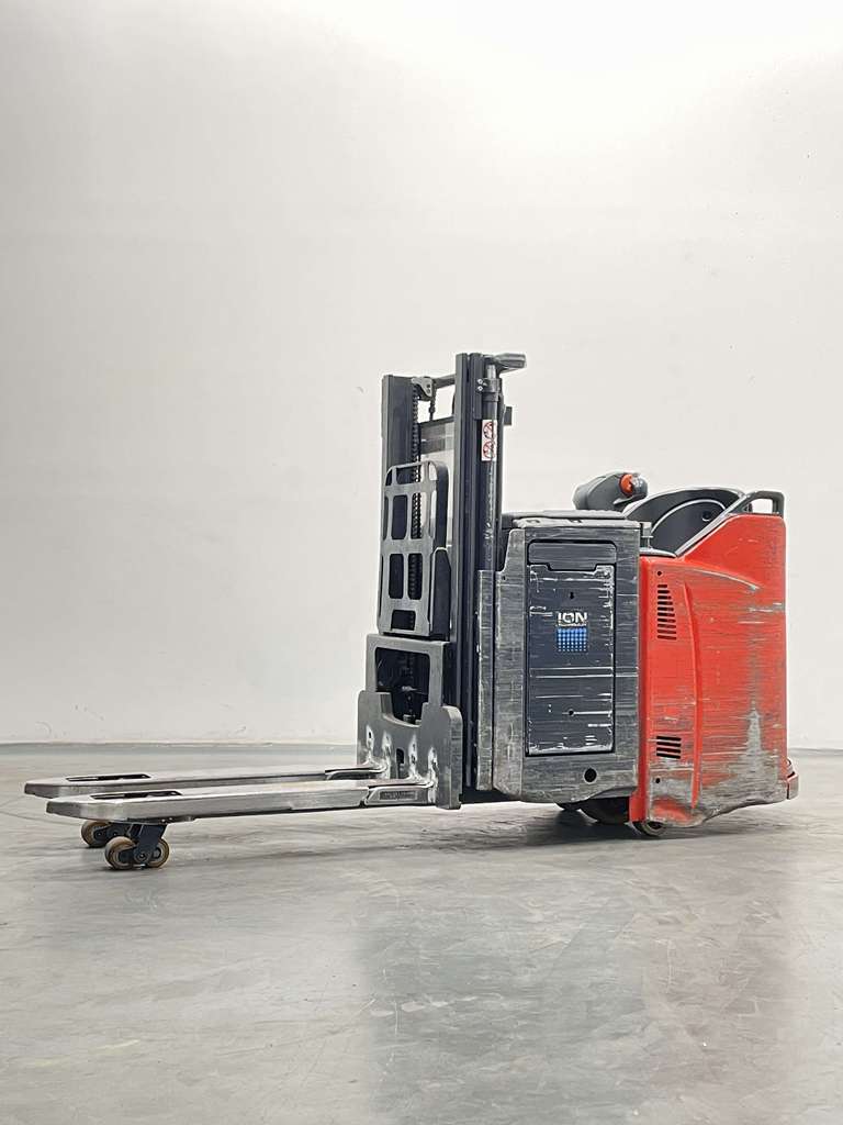 Linde D12HPSP-133-Li-Ion Double stacker www.nortruck.de