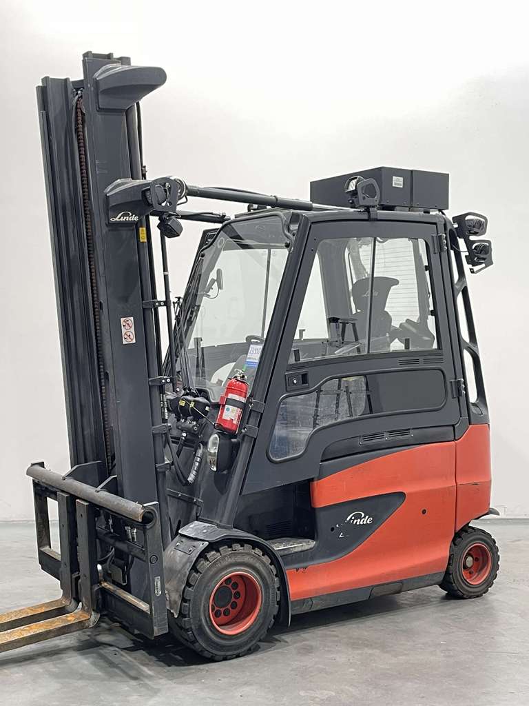 Linde E35HL-01-387 Electric 4-wheel forklift www.nortruck.de