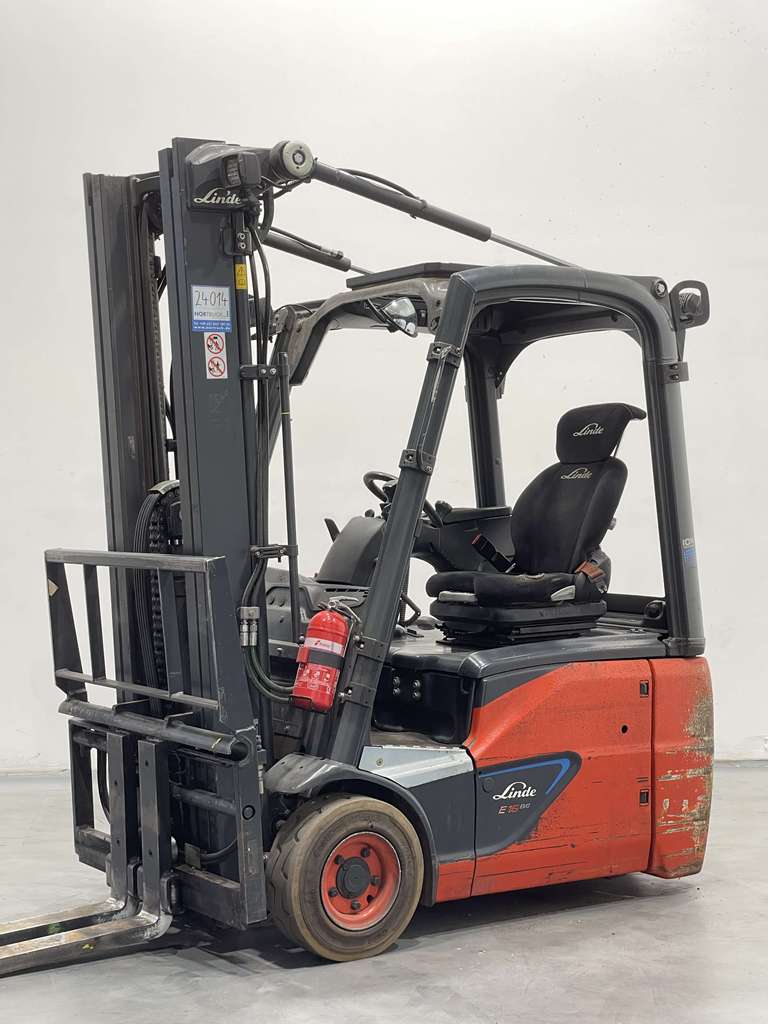 Linde E16C-02-386 Electric 3-wheel forklift www.nortruck.de