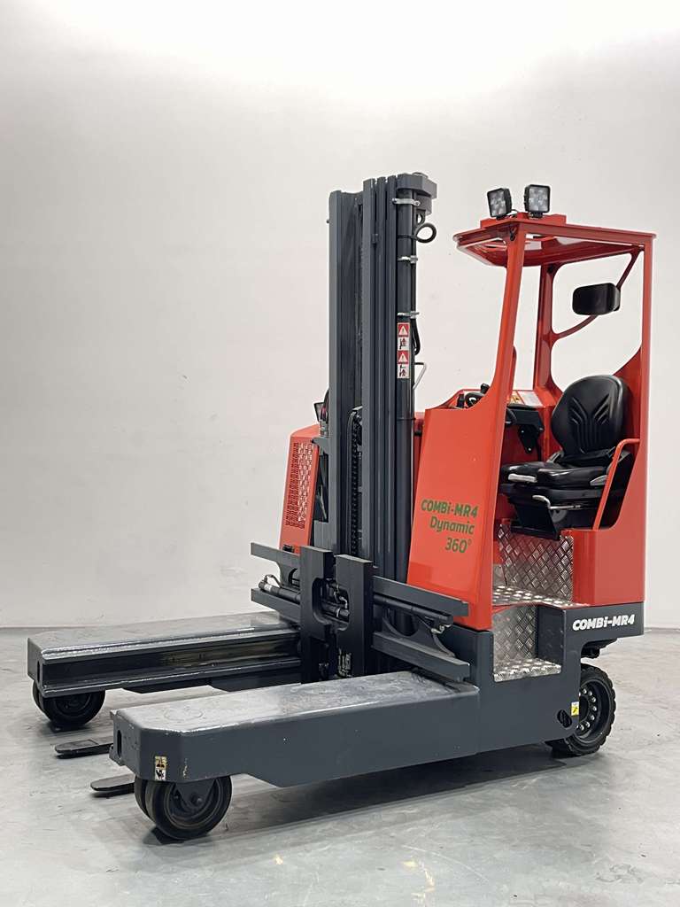 Combilift MR4 Vierwege Seitenstapler www.nortruck.de