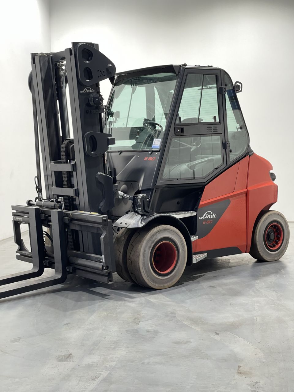 Linde E80-01-1279 Elektro 4 Rad-Stapler www.nortruck.de