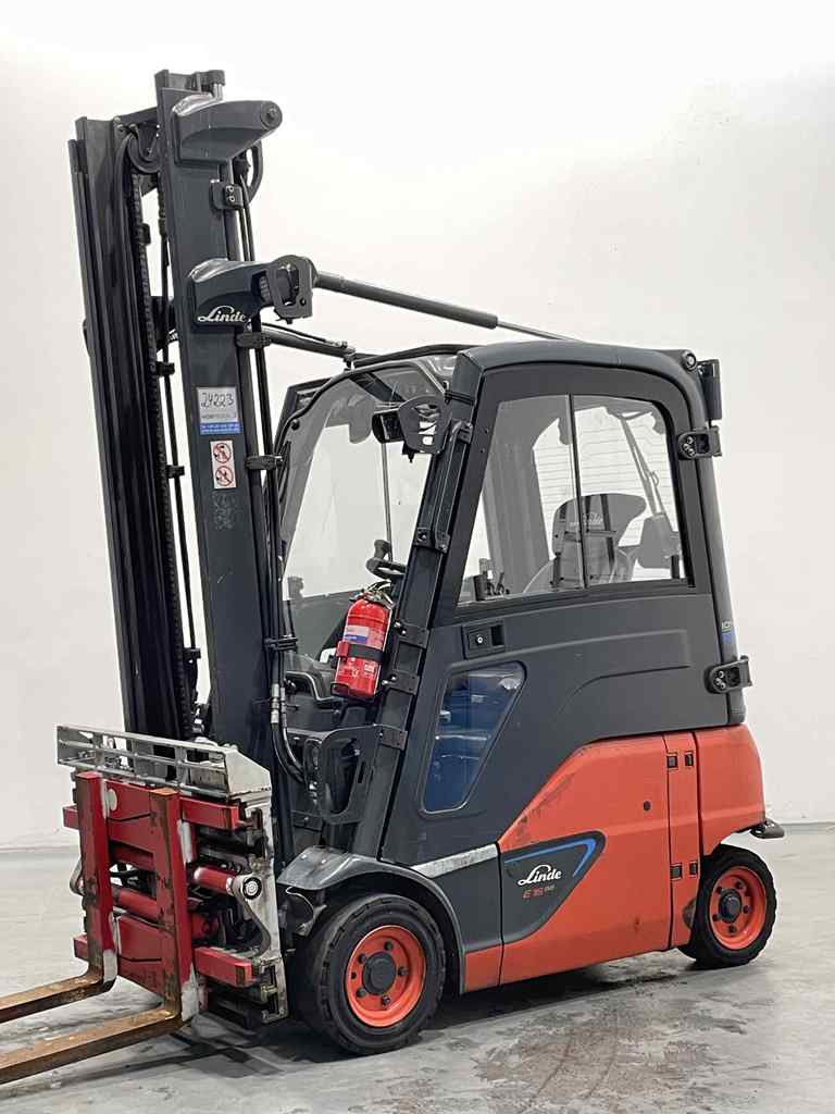 Linde E16P-02-386 LI-ION Electric 3-wheel forklift www.nortruck.de