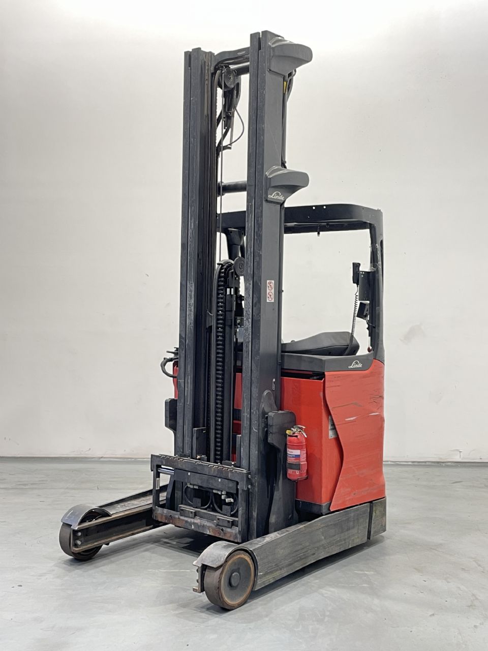 Linde R14B-01-1120 Schubmaststapler www.nortruck.de