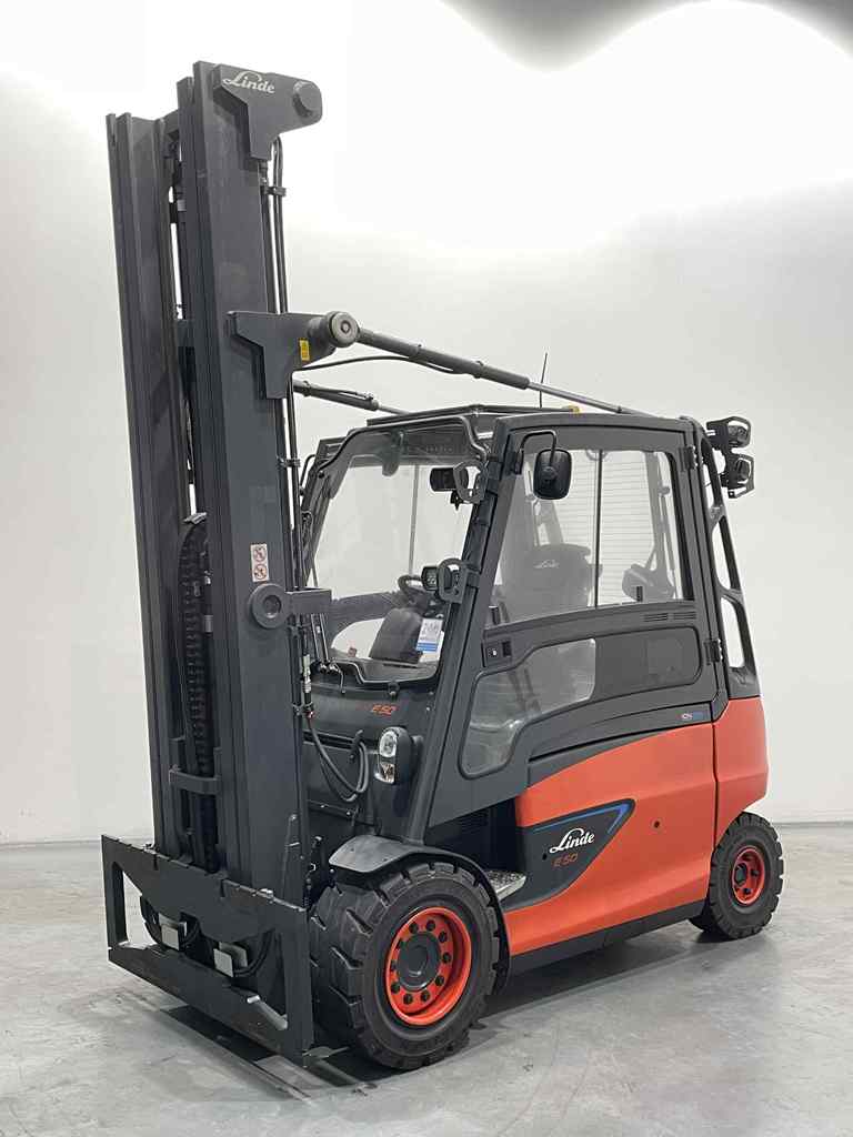 Linde E50HL-01/600-388 LI-ION Elektro 4 Rad-Stapler www.nortruck.de