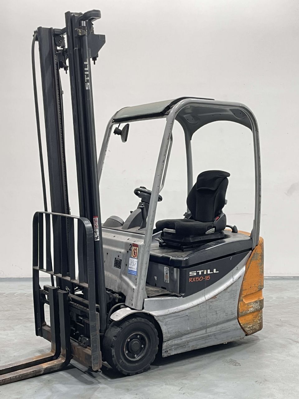 Still RX50-15 Elektro 3 Rad-Stapler www.nortruck.de