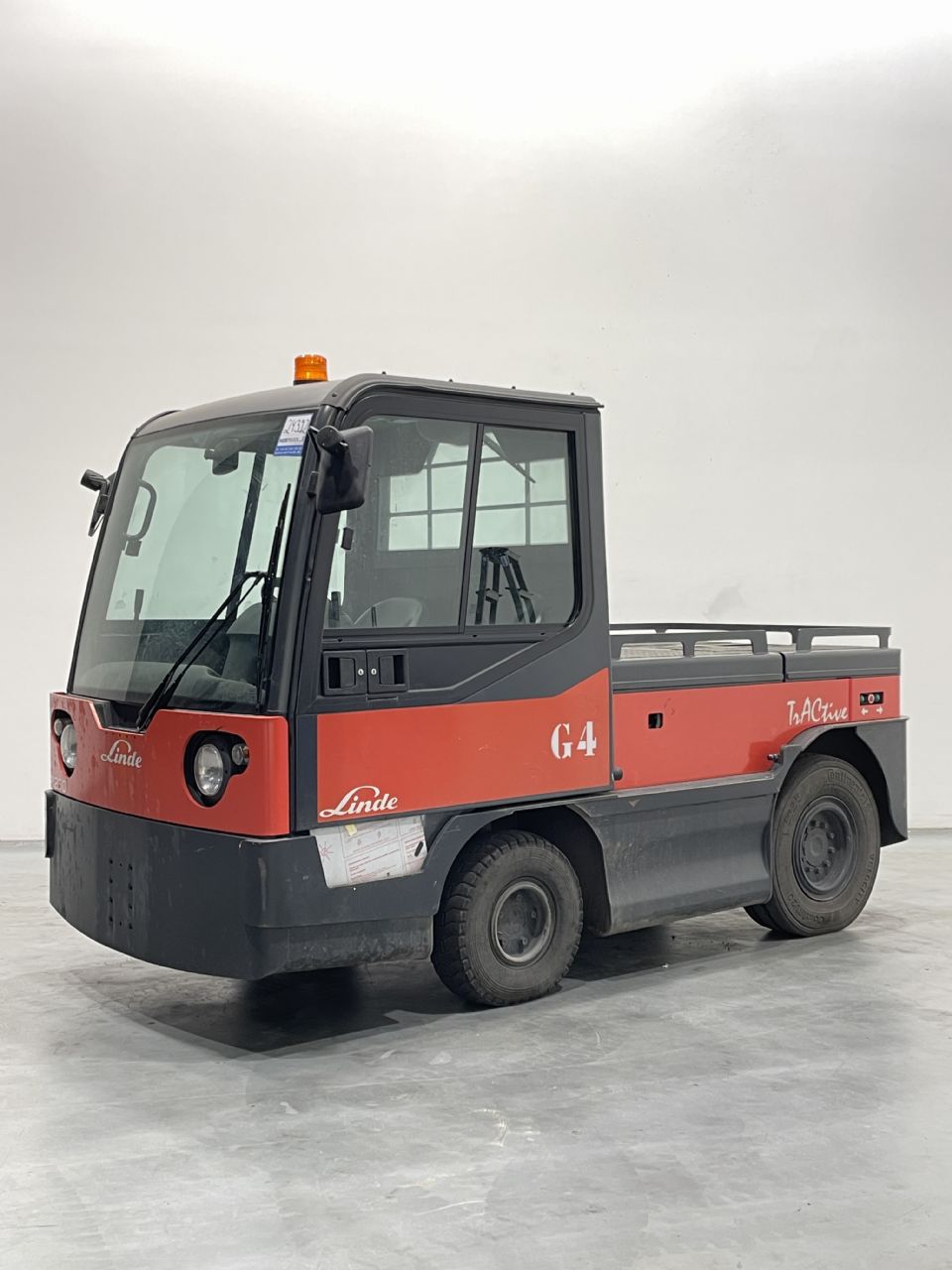 Linde P250-127 Schlepper www.nortruck.de