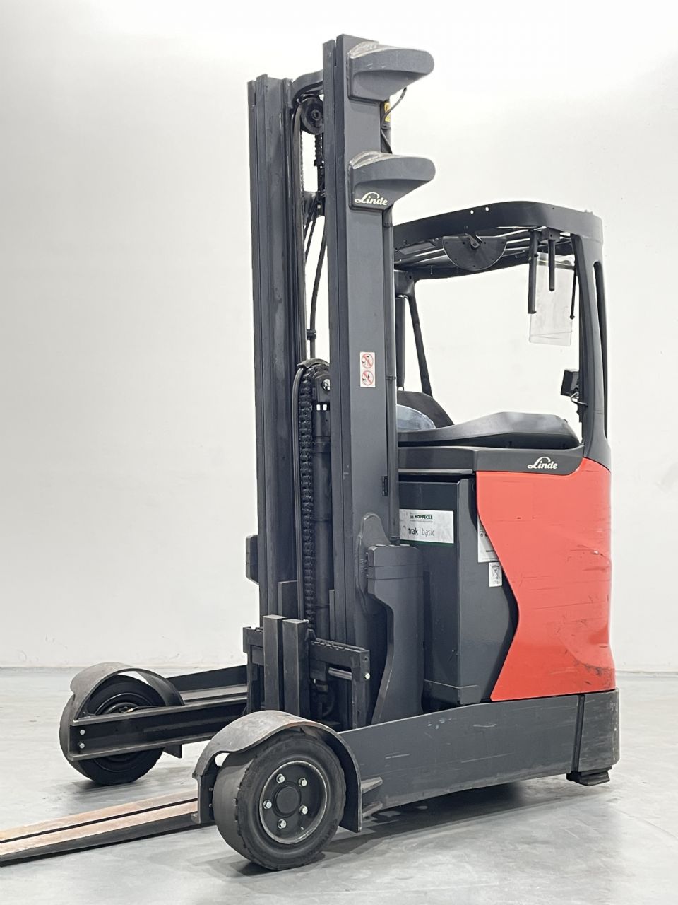 Linde R16G-01-1120 Schubmaststapler www.nortruck.de