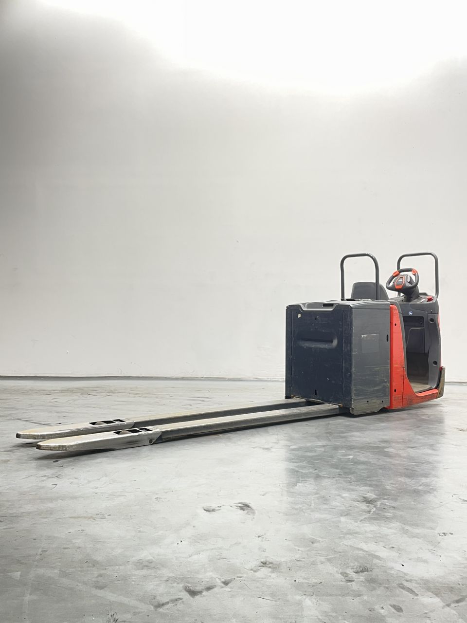 Linde N20-1115 Low Level Order Picker www.nortruck.de