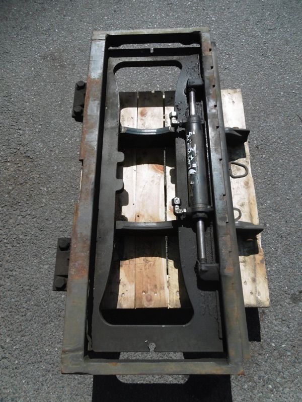 Linde Gabeltrger fr Triplex, M181-391, M181-386  mit vorgehangenen SS Gabeltrger www.nortruck.de