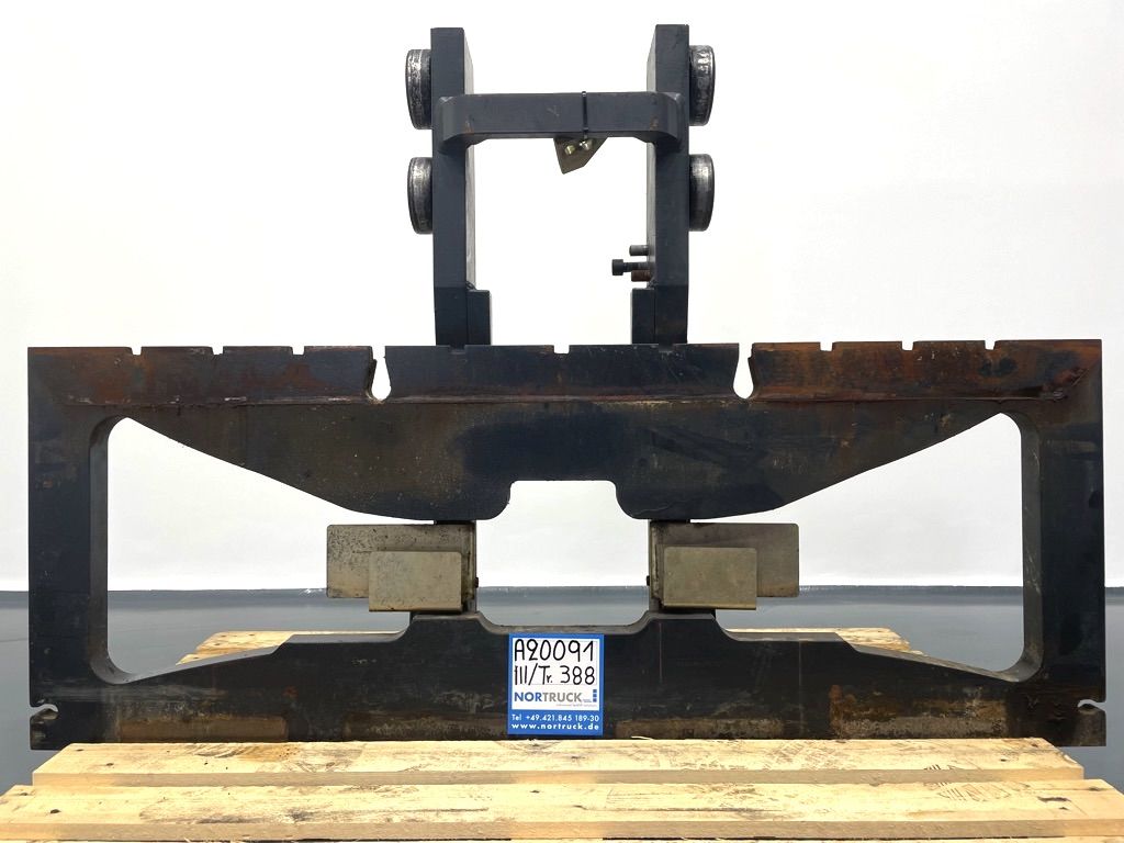 Linde Gabeltrger fr Triplex, M1516-388 Gabeltrger www.nortruck.de