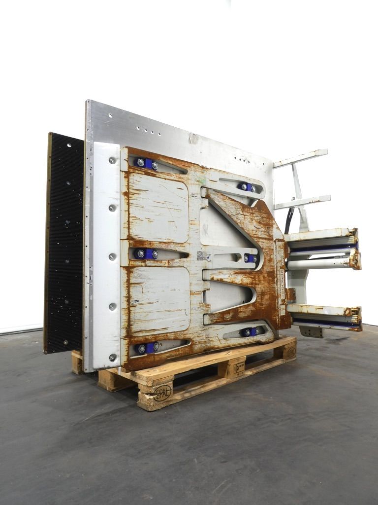 Cascade 15G 84740 R0 Kartonklammer www.nortruck.de