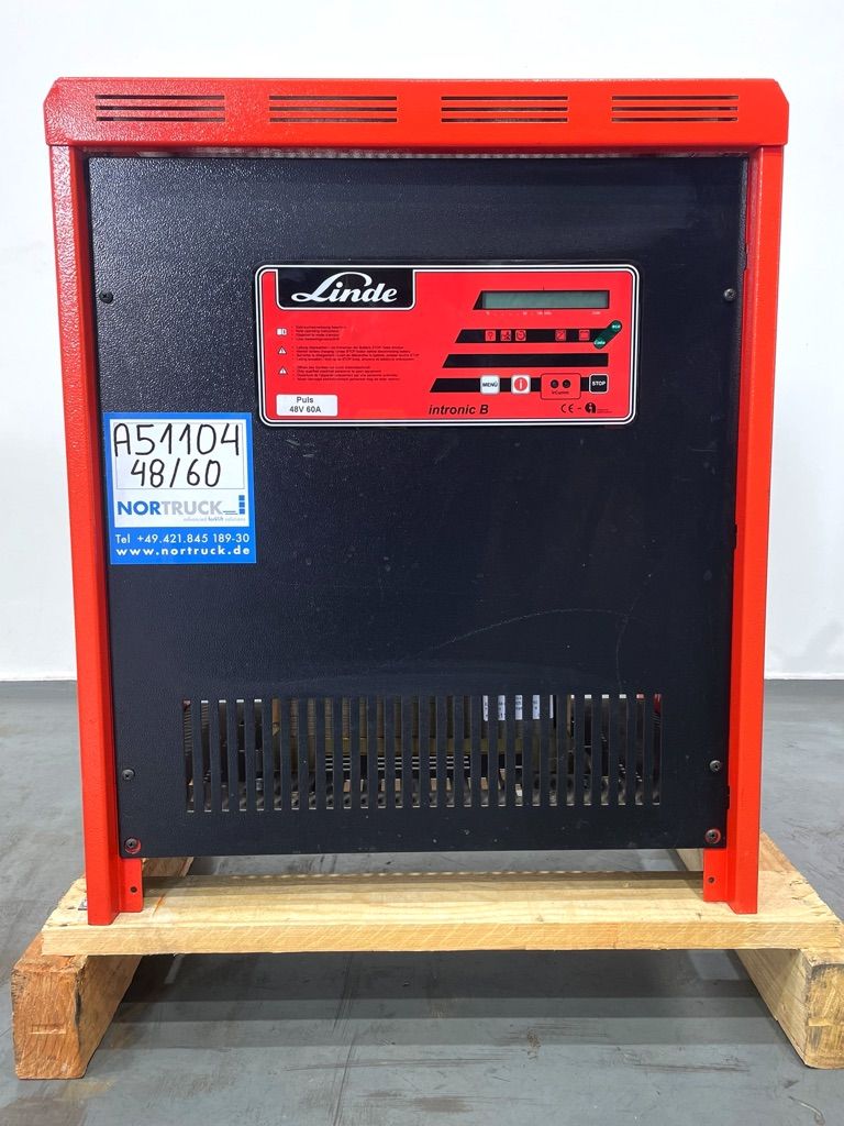 *Sonstige intronic B puls 48V/60A Ladegert www.nortruck.de