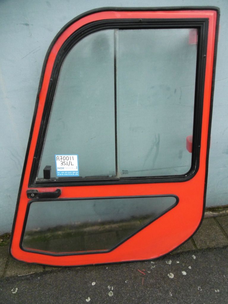 *Sonstige Linke Tr Linde BR 351  Kabinentr www.nortruck.de