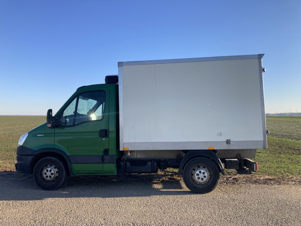 *Sonstige Iveco  Auto & LKW www.peinbauer-service.at