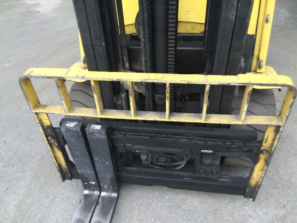 Hyster-J2.00XM-717-Elektro 4 Rad-Stapler-www.staplertechnik.at