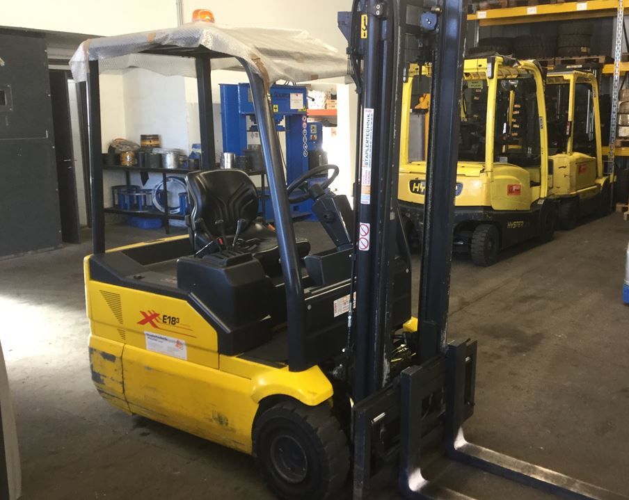 OM XE 18 3 Electric 3-wheel forklift www.staplertechnik.at