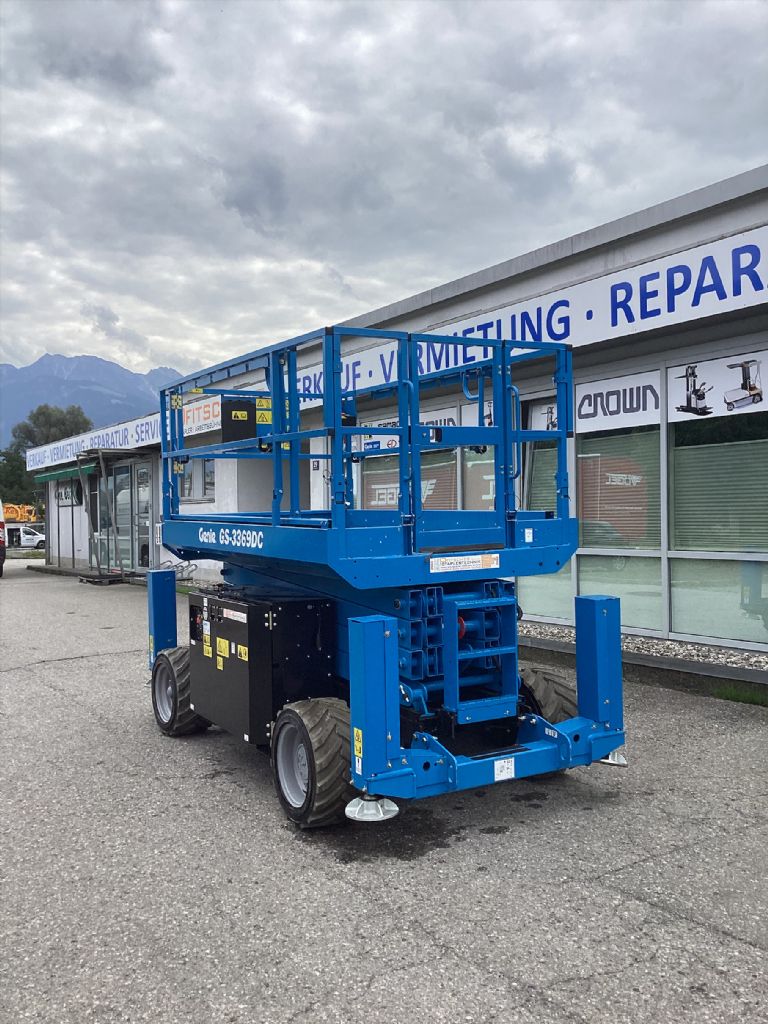 Genie-GS 3369 RT-Scherenarbeitsbhne-www.stapler-mueller.com