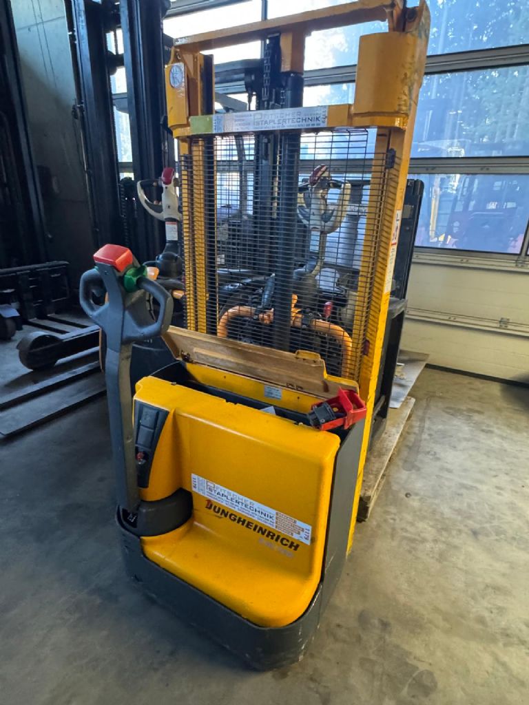 Jungheinrich EJC-110 G115-290 ZT High Lift stacker www.staplertechnik.at Jungheinrich EJC-110 G115-290 ZT High Lift stacker www.staplertechnik.at