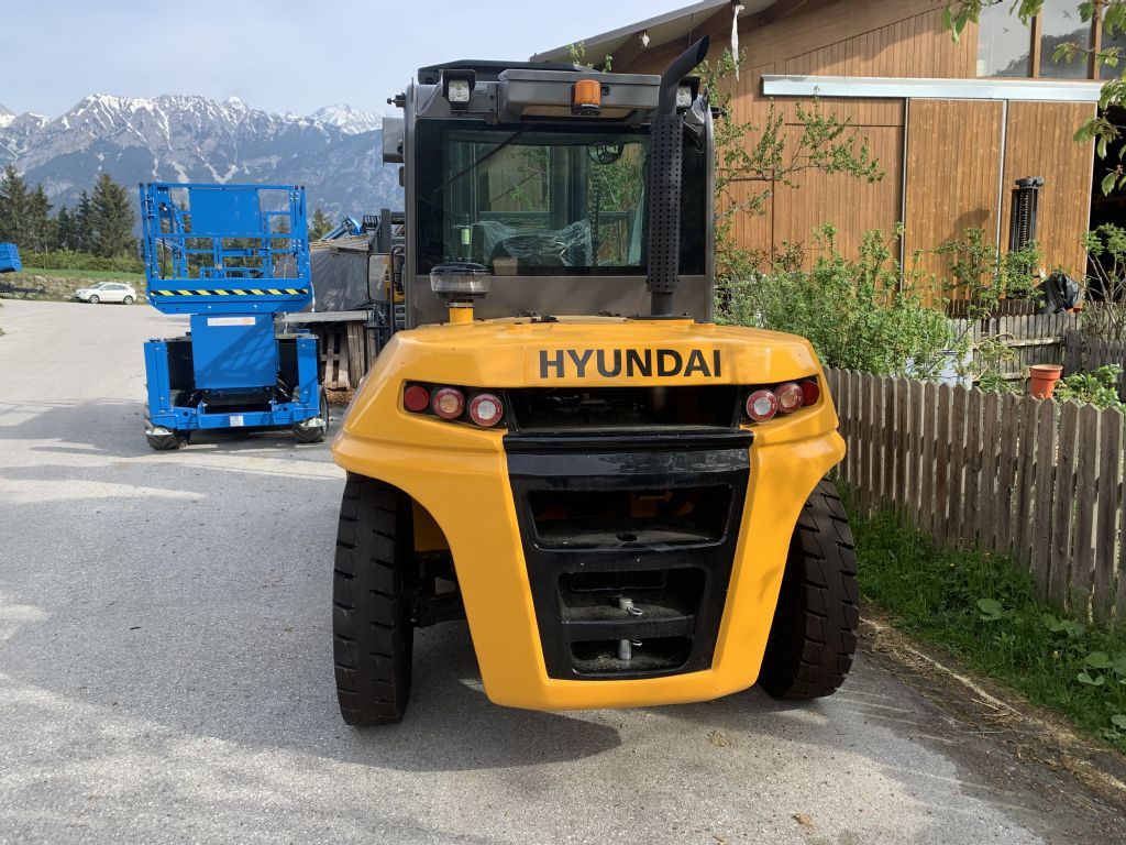 Hyundai-80D-9-Dieselstapler-www.staplertechnik.at