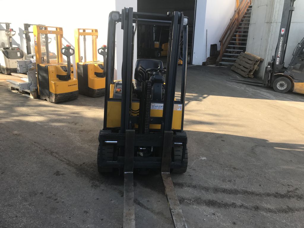 Gebraucht Elektro 3 Rad Stapler Tirol Jungheinrich Efg Df 18 Triplex Elektro Staplertechnik Pfitscher Tirol Vorarlberg Mils Salzburg Niederosterreich Wien Innsbruck Schwaz Stapler Gabelstapler Gebrauchtstapler Arbeitsbuhnen