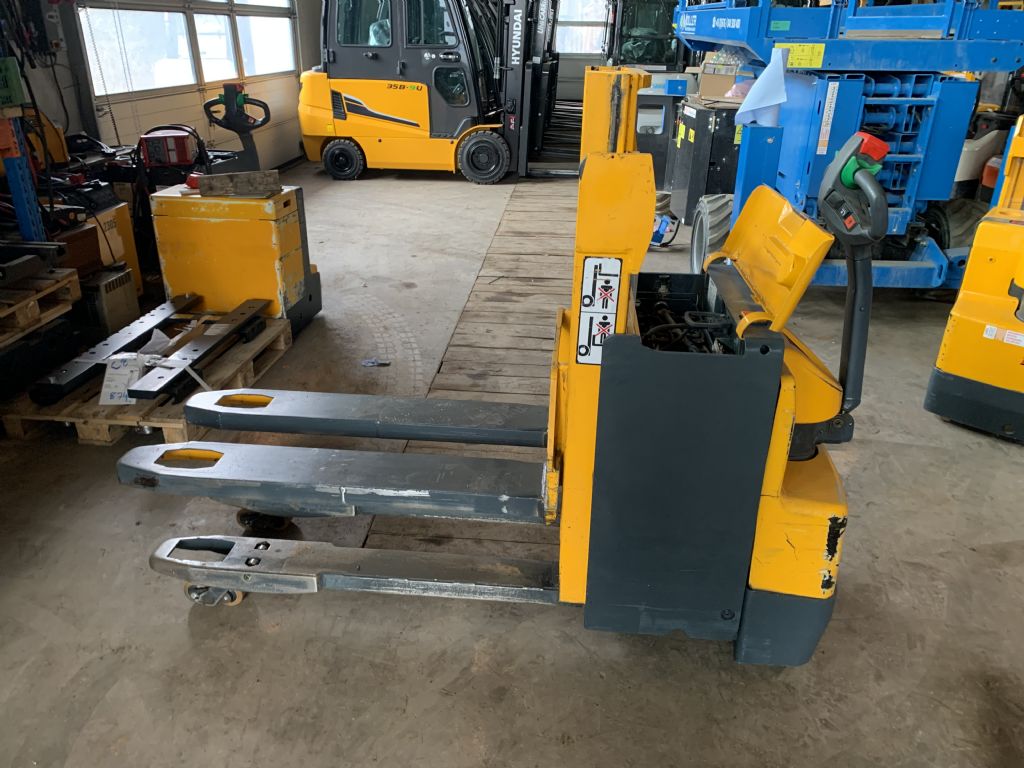 Jungheinrich EJD20 High Lift stacker www.staplertechnik.at Jungheinrich EJD20 High Lift stacker www.staplertechnik.at