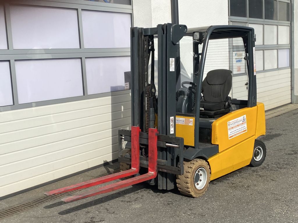 Jungheinrich EFG 316 Electric 4-wheel forklift www.staplertechnik.at Jungheinrich EFG 316 Electric 4-wheel forklift www.staplertechnik.at