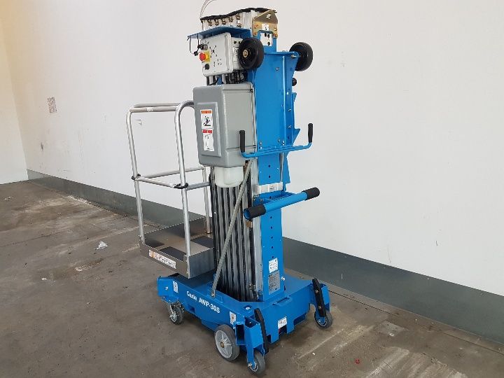 Genie-AWP 30S-Senkrecht Hebebhne-www.staplertechnik.at