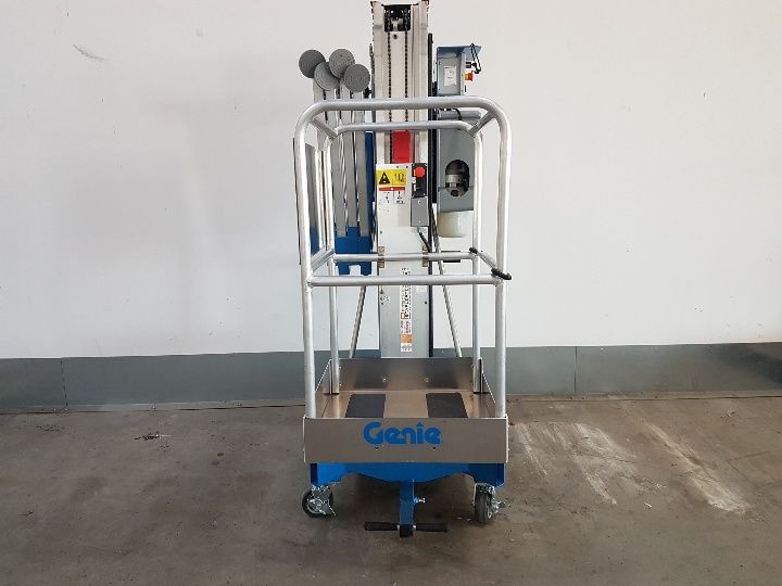 Genie-AWP 30S-Senkrecht Hebebhne-www.staplertechnik.at