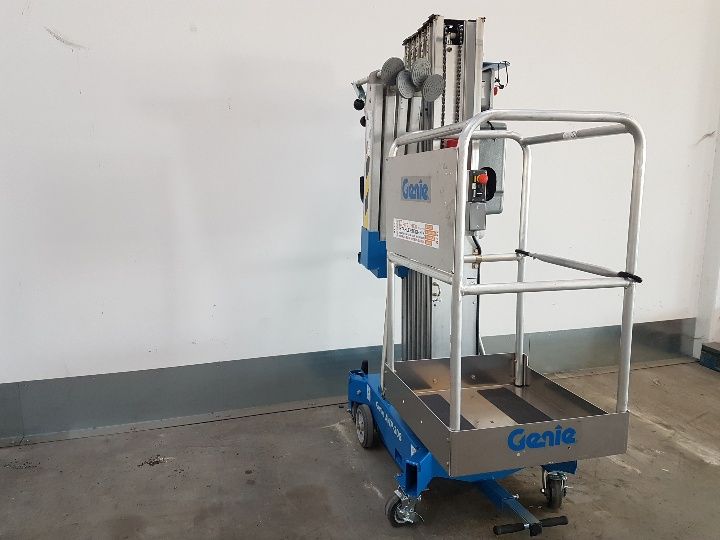 Genie-AWP 30S-Senkrecht Hebebhne-www.staplertechnik.at