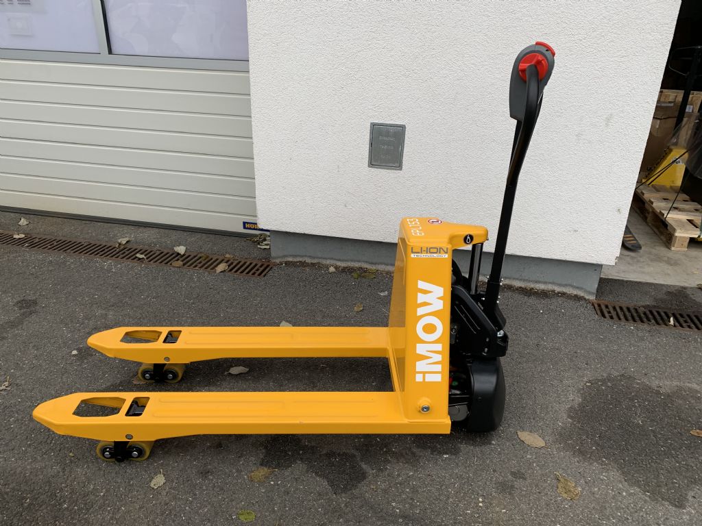 EP EPL153 Electric Pallet Truck www.staplertechnik.at EP EPL153 Electric Pallet Truck www.staplertechnik.at