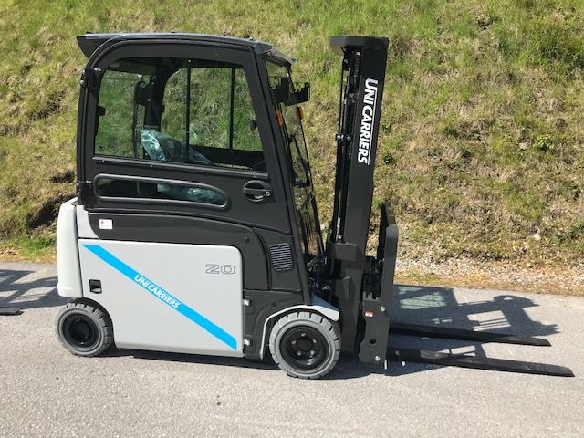 UniCarriers TX4 20Q Electric 4-wheel forklift www.staplertechnik.at UniCarriers TX4 20Q Electric 4-wheel forklift www.staplertechnik.at