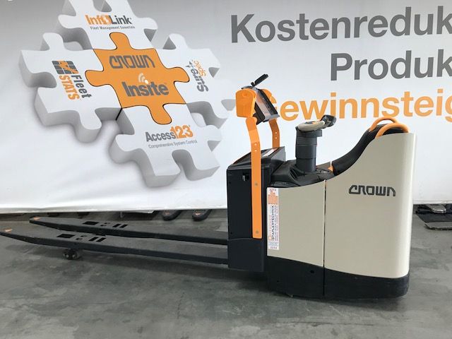 Crown WT 3040 Electric Pallet Truck www.staplertechnik.at Crown WT 3040 Electric Pallet Truck www.staplertechnik.at