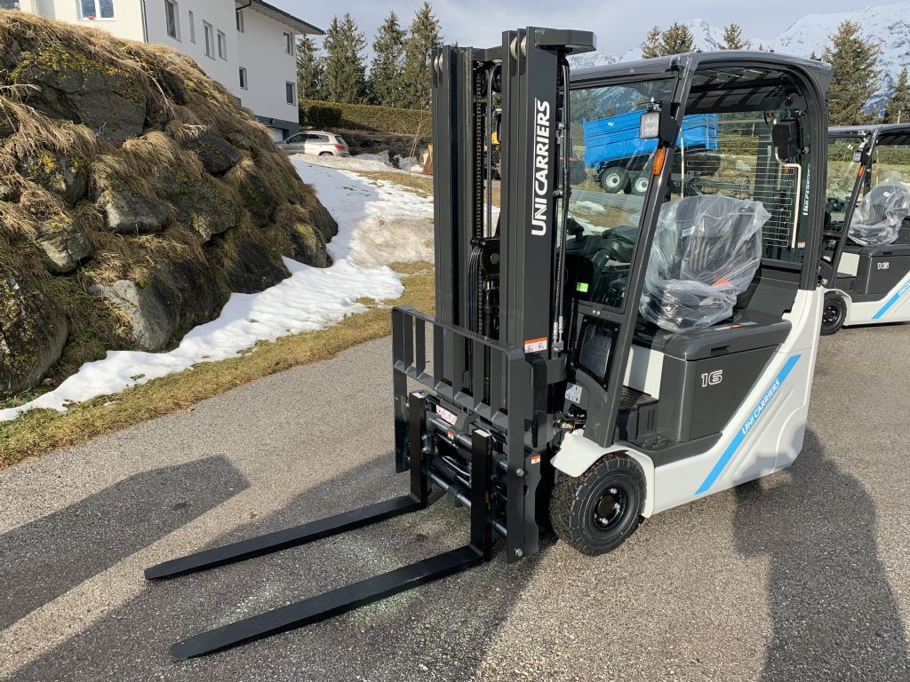 UniCarriers TX3-16 Electric 3-wheel forklift www.staplertechnik.at UniCarriers TX3-16 Electric 3-wheel forklift www.staplertechnik.at