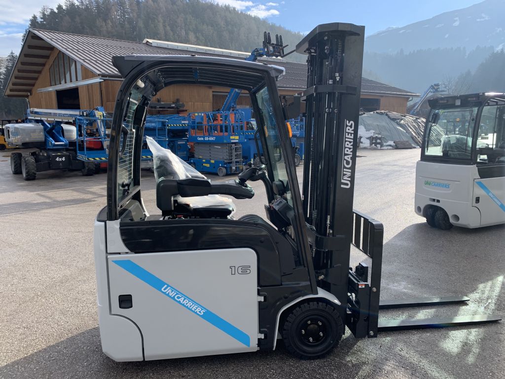 UniCarriers TX3-20L Electric 3-wheel forklift www.staplertechnik.at