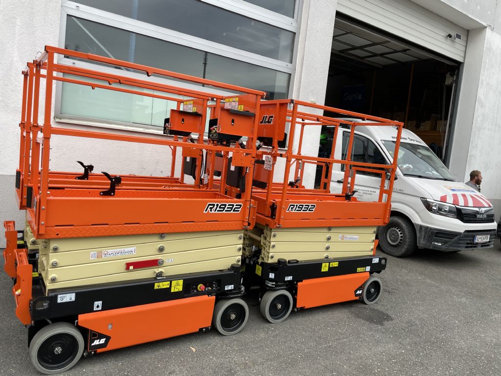 JLG-R1932-Scherenarbeitsbhne-www.staplertechnik.at