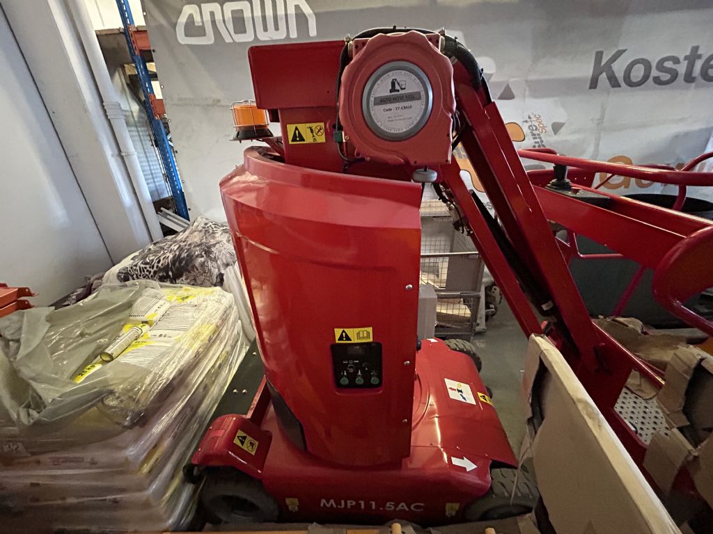 Magni MJP11.50AC Scissor Lifts www.staplertechnik.at