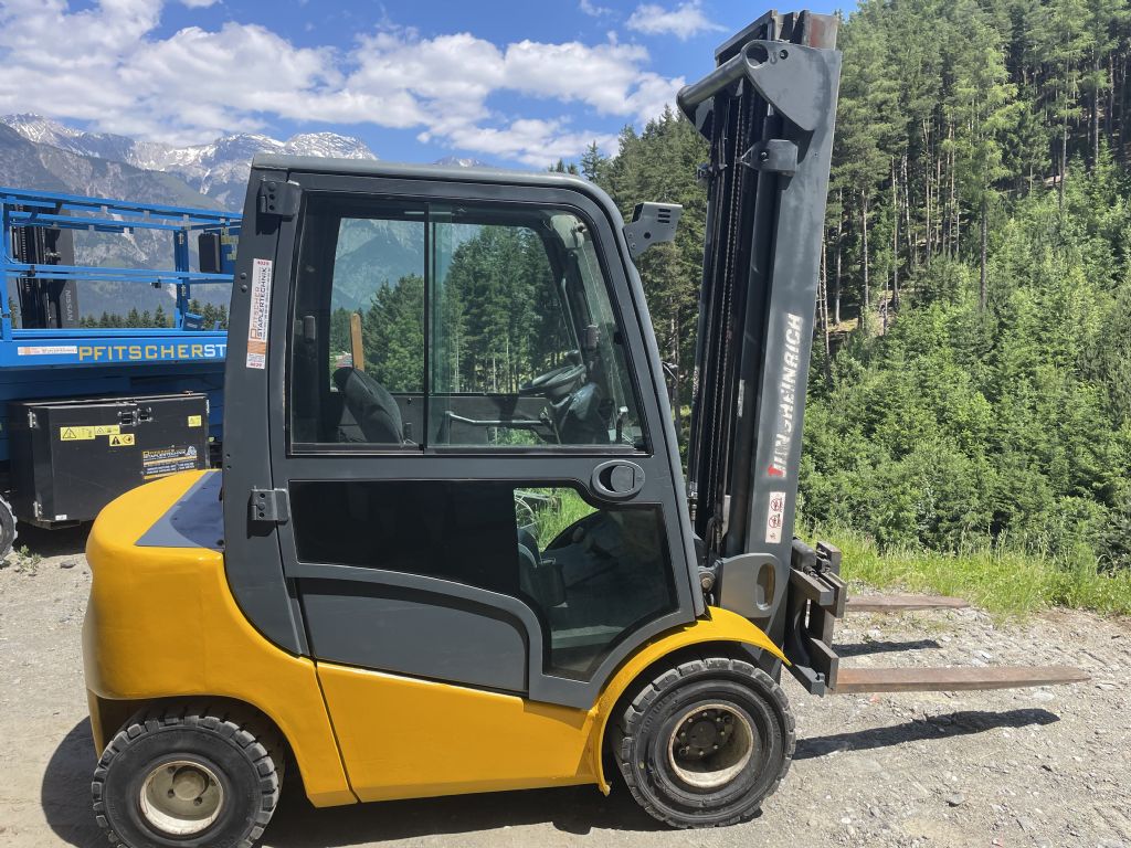 Jungheinrich-DFG425-Dieselstapler-www.staplertechnik.at