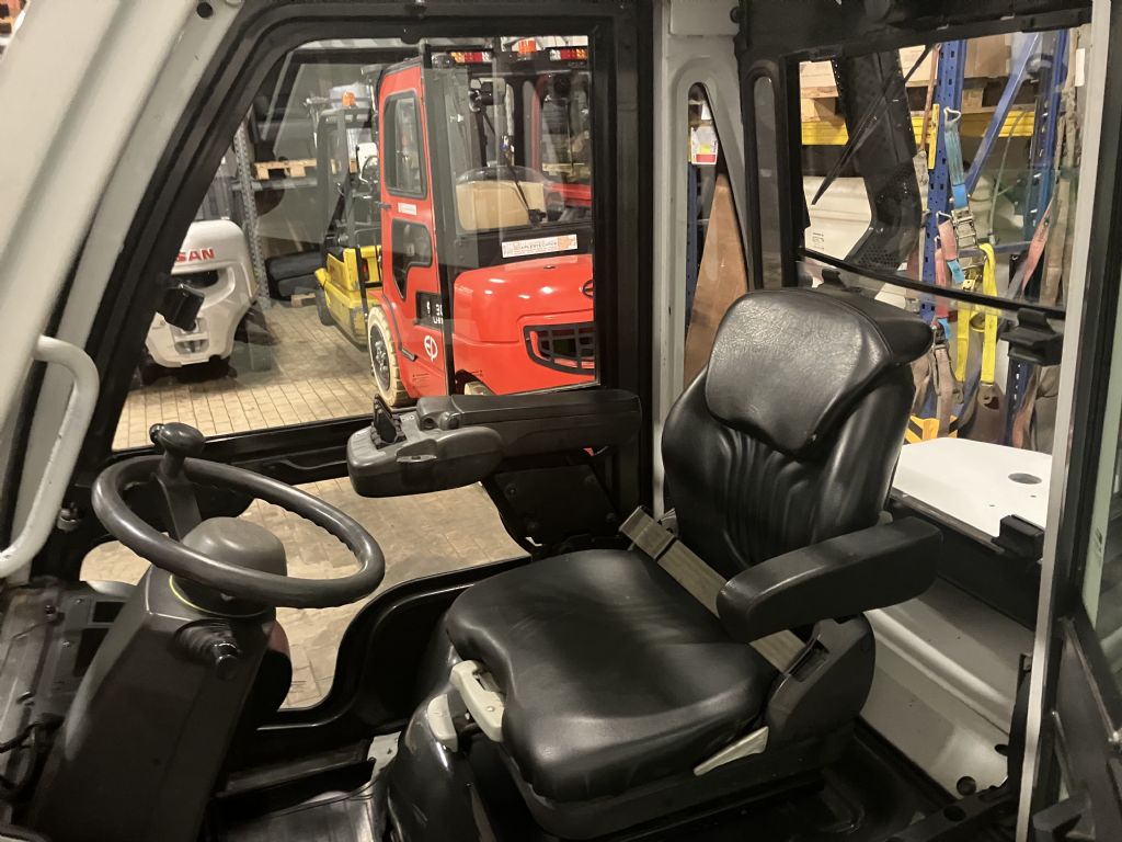 UniCarriers-YG1D2A30T-Dieselstapler-www.staplertechnik.at
