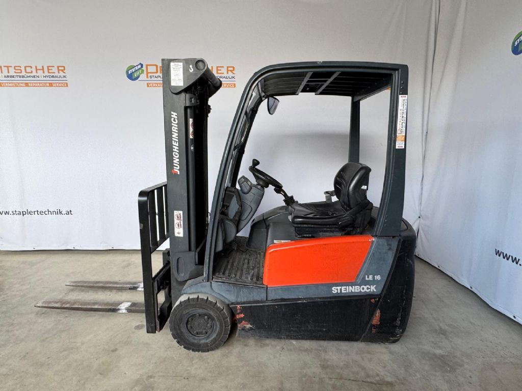 Steinbock Boss LE 16-55 MP MK VII A-1 Elektro 3 Rad-Stapler www.staplertechnik.at Steinbock Boss LE 16-55 MP MK VII A-1 Elektro 3 Rad-Stapler www.staplertechnik.at