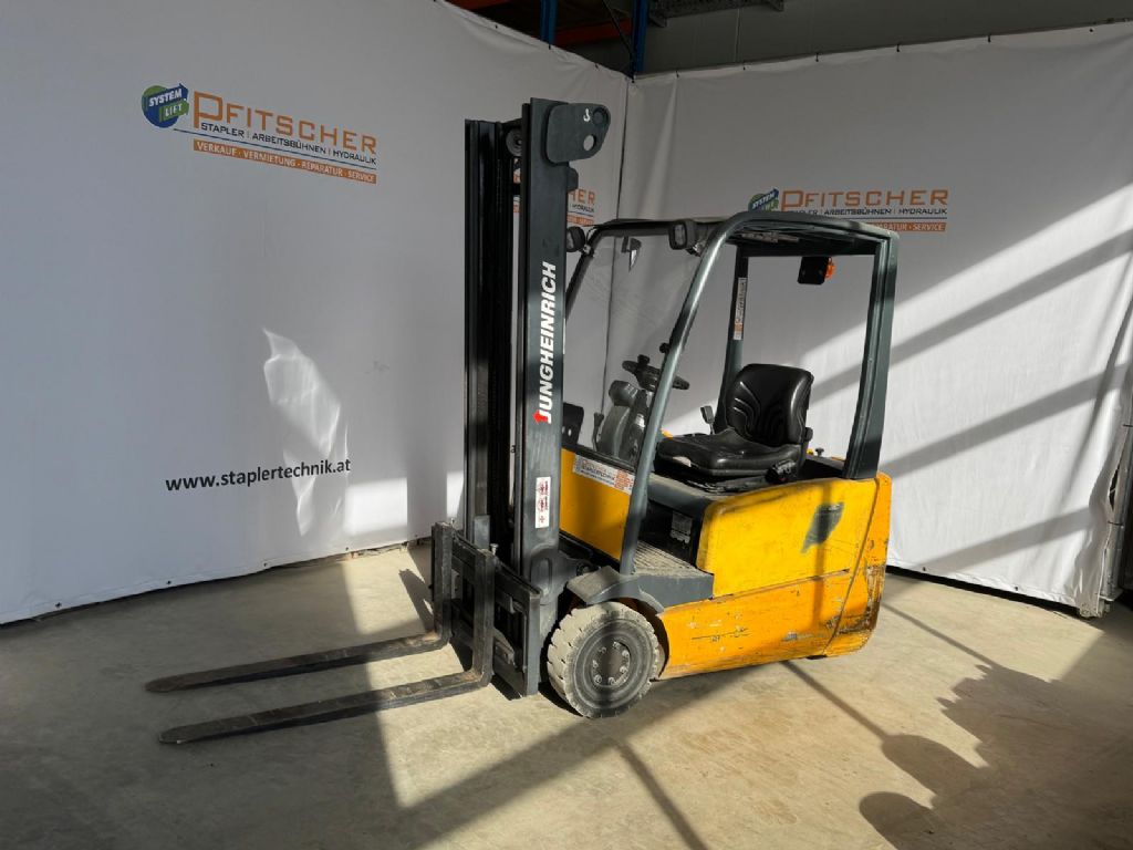 Jungheinrich-EFG DF18-Elektro 3 Rad-Stapler-www.stapler-mueller.com