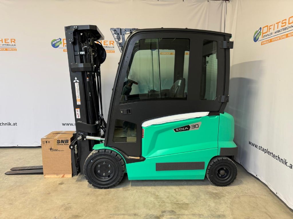 Mitsubishi FB30AN Elektro 4 Rad-Stapler www.staplertechnik.at Mitsubishi FB30AN Elektro 4 Rad-Stapler www.staplertechnik.at