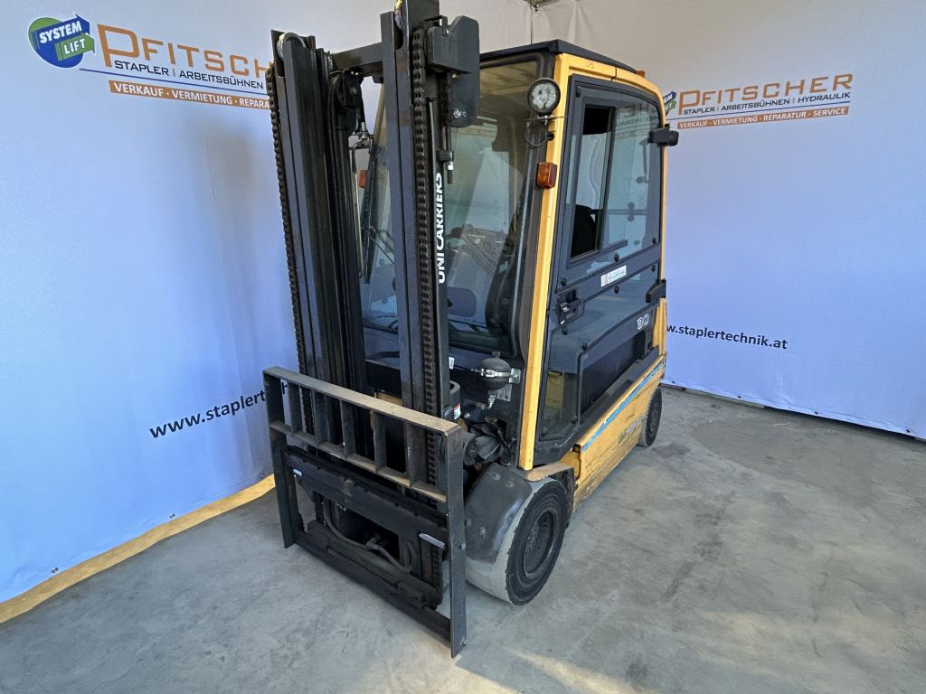 UniCarriers-G1Q2L30Q-Elektro 4 Rad-Stapler-www.stapler-mueller.com