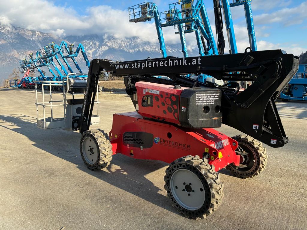 Manitou ManGo 12  Gelenkteleskopb�hne www.staplertechnik.at