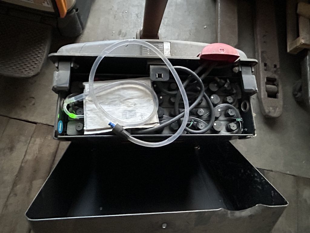 Crown-WP3015 1.6-Niederhubwagen-www.staplertechnik.at