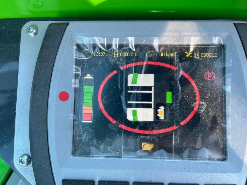 Combilift C5000ET Vierwege Seitenstapler www.staplertechnik.at Combilift C5000ET Vierwege Seitenstapler www.staplertechnik.at