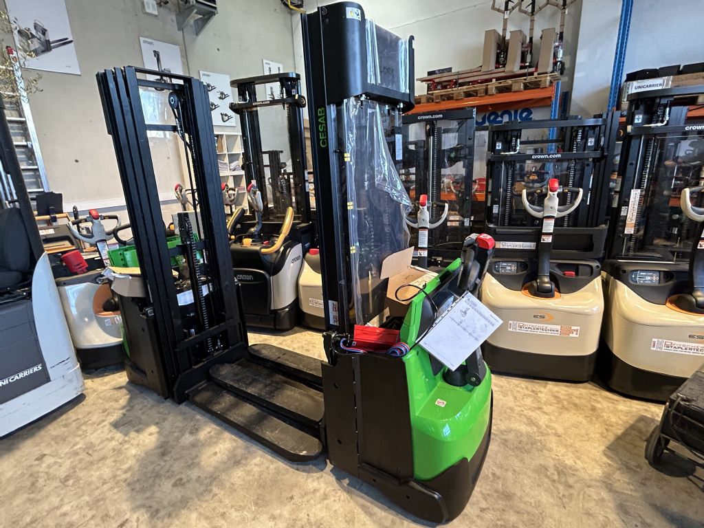 Cesab S214L High Lift stacker www.staplertechnik.at