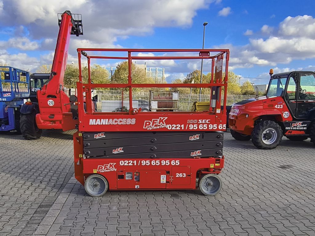 Manitou 100SEC Scherenarbeitsbhne www.pfk.de