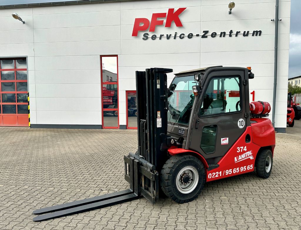 Manitou MI50 G Treibgasstapler www.pfk.de
