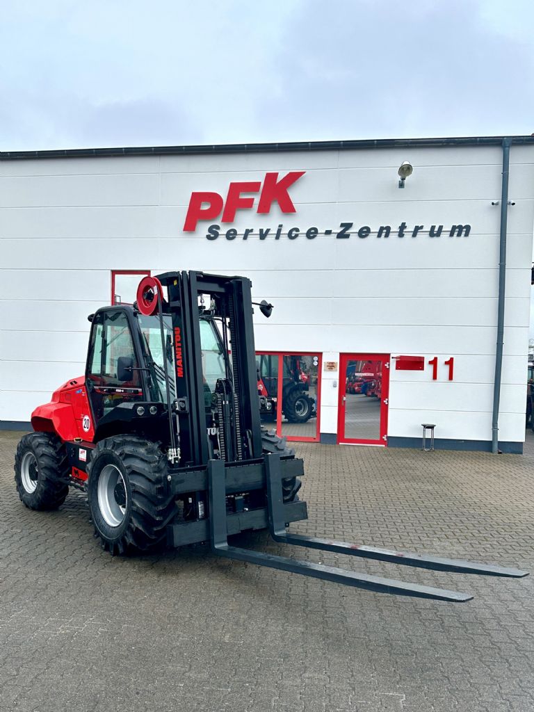 Manitou M50-4 D ST5 S1 EU Geländestapler www.pfk.de Manitou M50-4 D ST5 S1 EU Geländestapler www.pfk.de