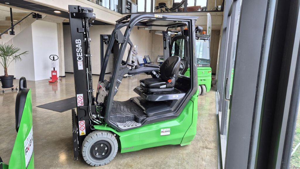 Cesab-B3-16Li-Elektro 3 Rad-Stapler-http://www.regio-stapler.de